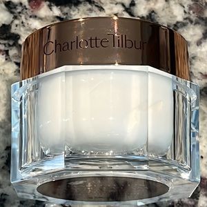 Charlotte Tilbury Magic Cream BRAND NEW with seal! 1.6oz worth $100!!!
